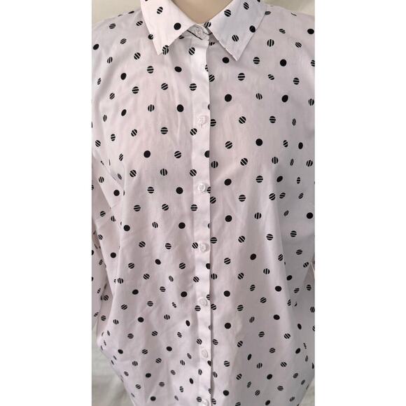 Chico's XL No Iron Size 3 Button Front Shirt White with Black Dotted 100% Cotton - Picture 2 of 8